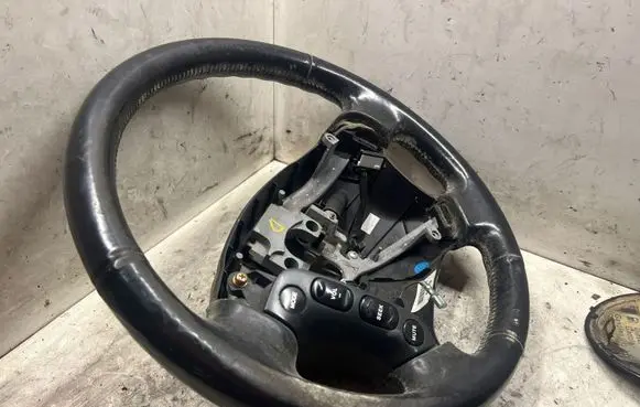Hyundai Santa Fe Steering wheel 561002B000