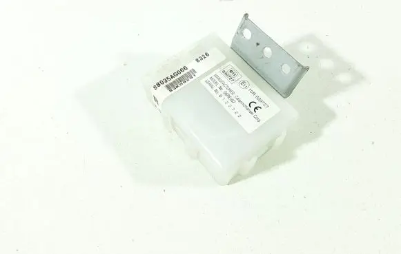 Subaru Legacy Door central lock control unit/module 88035AG060 10R020727