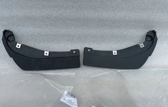 Audi Q7 4M Front mudguard 4M0807548E 4M0807547E