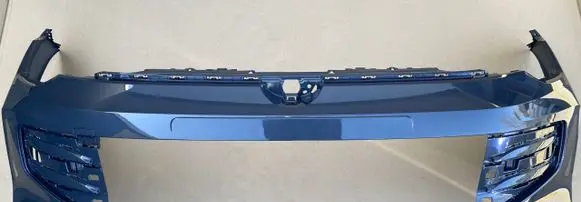 Volkswagen Golf VIII Front bumper 5H0807221T