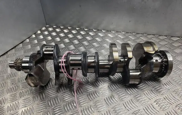BMW 5 F10 F11 Crankshaft 762098103 7620981 1092700234