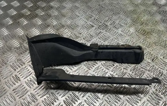 Audi TT TTS RS Mk3 8S Fender end trim 8S0821170B