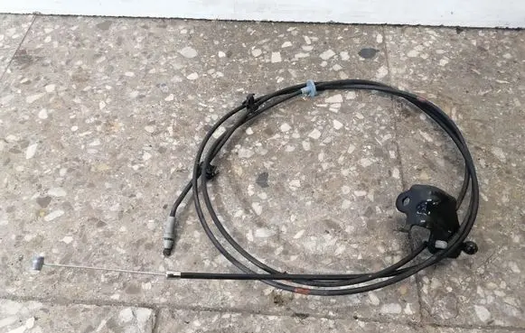 Lexus RX 450H Engine bonnet/hood lock release cable 