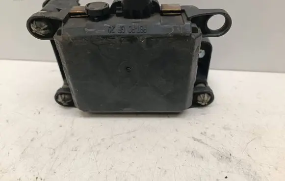 Peugeot 3008 I Distronic sensor radar 9673046780 091211 6PZ00993701
