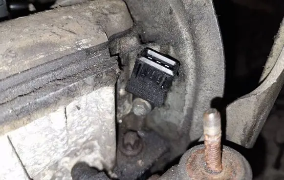 Renault Trafic II (X83) Camshaft position sensor 