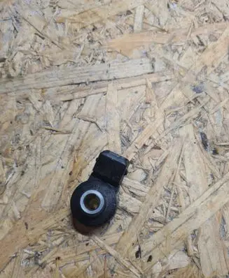 BMW X3 G01 Detonation knock sensor 7636937