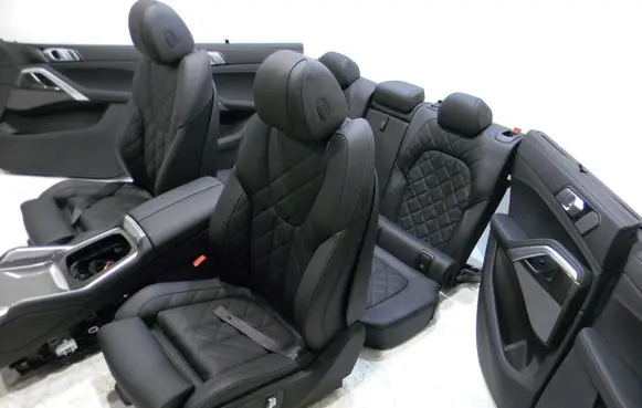 BMW X6 G06 Seat set 