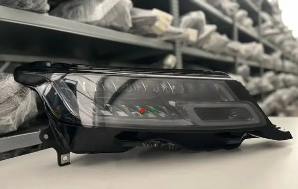 Land Rover Range Rover Sport L494 Headlight/headlamp JK6213W029