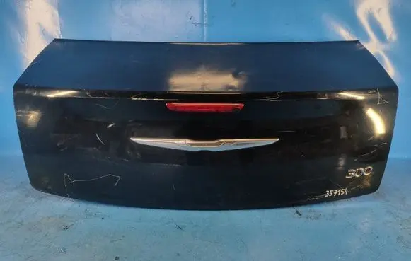 Chrysler 300C Tailgate/trunk/boot lid 68127959AB