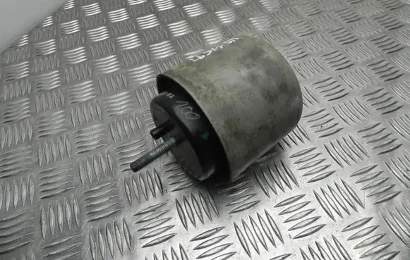 Volkswagen Phaeton Engine mount bracket 3D0199381E VD11697