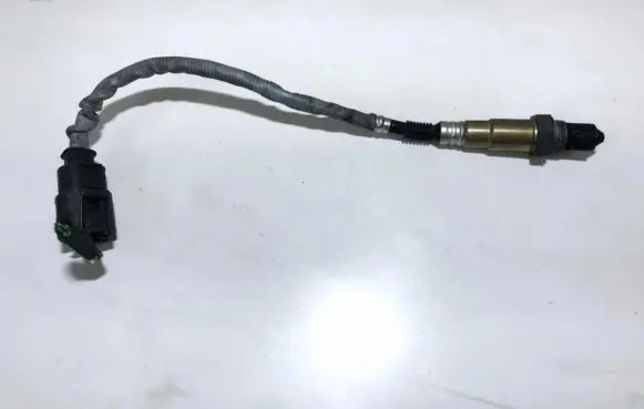 Mercedes-Benz ML W166 Lambda probe sensor 0065421718 0281004201