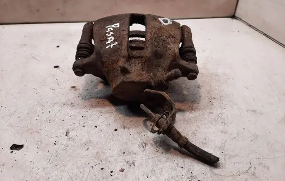 Volkswagen PASSAT B3 Front brake caliper