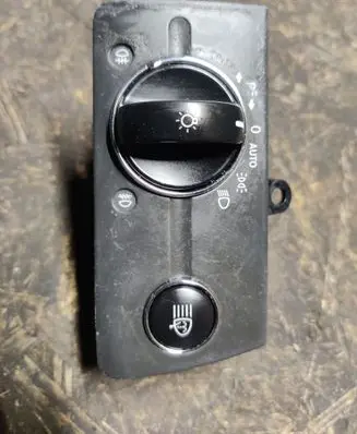 Mercedes-Benz E W211 Light switch 2115450104