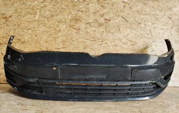 Volkswagen Golf VII Front bumper 5G0807221