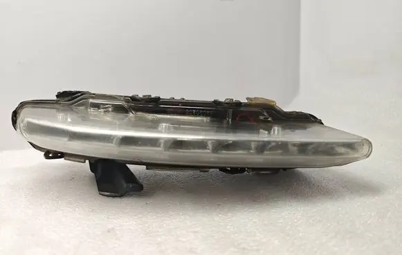 Mercedes-Benz CLS C218 X218 LED Daytime headlight A2218201756 69206931 ZGS002Q01