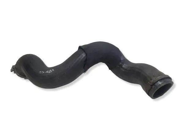 Volvo V70 Intercooler hose/pipe 