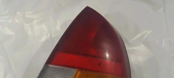 Mitsubishi Carisma Rear/tail lights