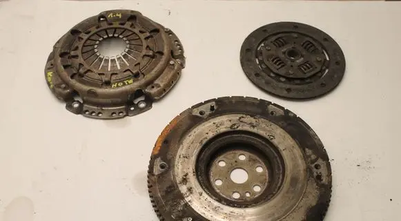 Nissan Note (E11) Clutch set kit