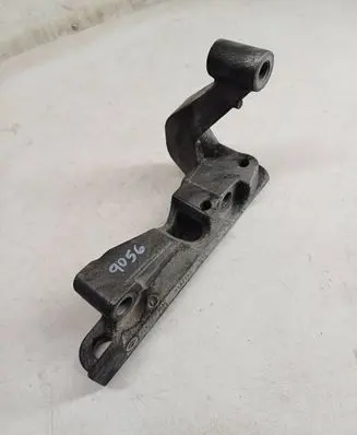 Opel Vectra C Engine mounting bracket 9191145