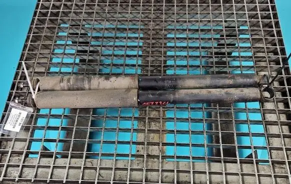 Toyota RAV 4 (XA20) Rear shock absorber/damper IMPRK1577364