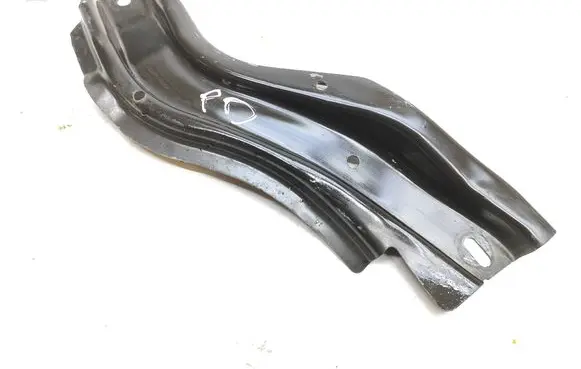 Radiator support slam panel bracket