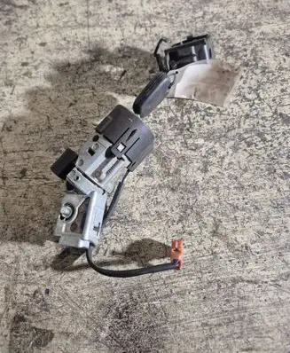 Citroen C3 Ignition lock 9663123280