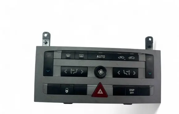 Interior fan control switch