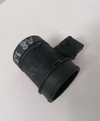 Audi A6 S6 C5 4B Mass air flow meter 0281002435