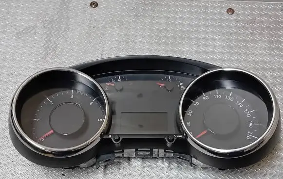 Peugeot 3008 I Speedometer (instrument cluster) 9666174980 00117371 69189230U