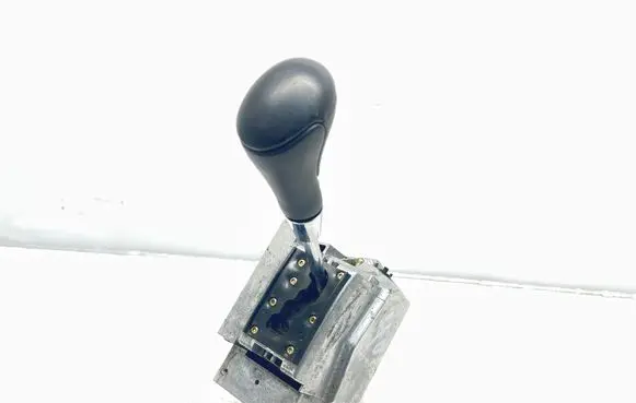Mercedes-Benz S W220 Gear shifter/selector A2202672524