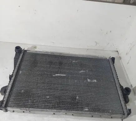 BMW 5 E39 Coolant radiator
