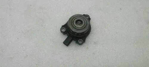 Audi Q3 8U Camshaft vanos timing valve A2720510177