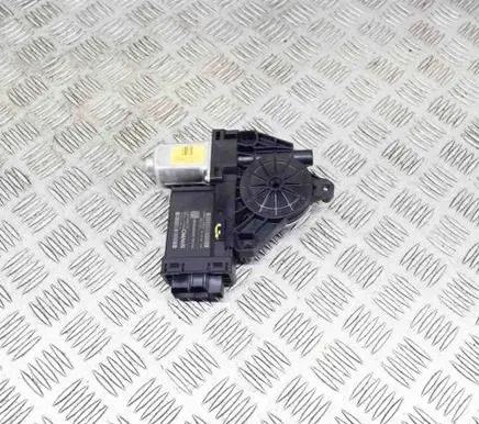 Volvo XC40 Rear door window regulator motor 8888777266 966264102