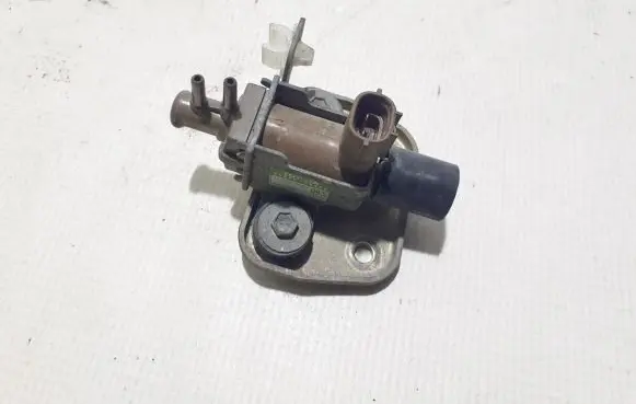 Toyota Land Cruiser (J120) Turbo solenoid valve 2581930060