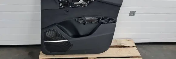Audi RS Q8 Sliding door card 4M8867106E 702987