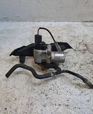 Toyota Prius (XW20) Master brake cylinder 4727047010 312603150029