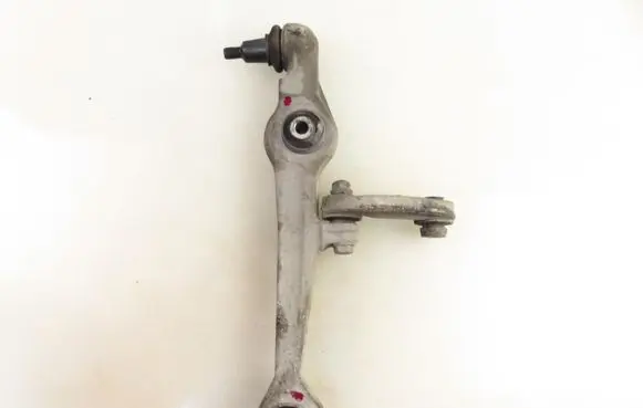 Audi A4 S4 B5 8D Front lower control arm/wishbone