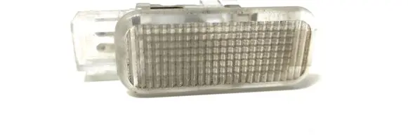 Volkswagen PASSAT B5 Other interior light 3B0947415