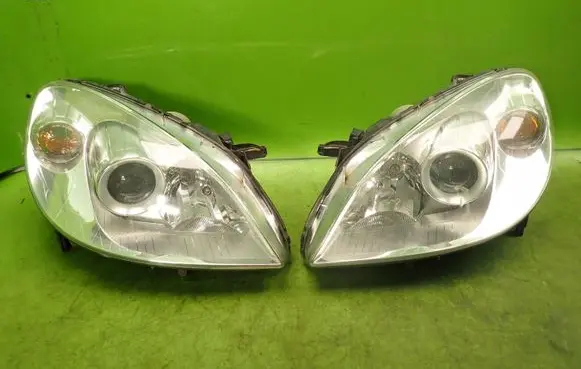 Mercedes-Benz B W245 Headlights/headlamps set