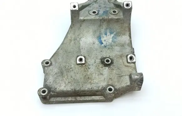 Jaguar XJ X308 A/C compressor mount bracket NBC5000AA