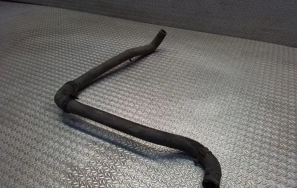 Volkswagen Transporter - Caravelle T5 Engine coolant pipe/hose 7E0121109G