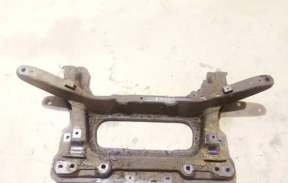 Citroen Xsara Picasso Front subframe