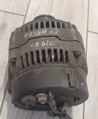 Volkswagen PASSAT B5 Generator/alternator 0123515003 028903028