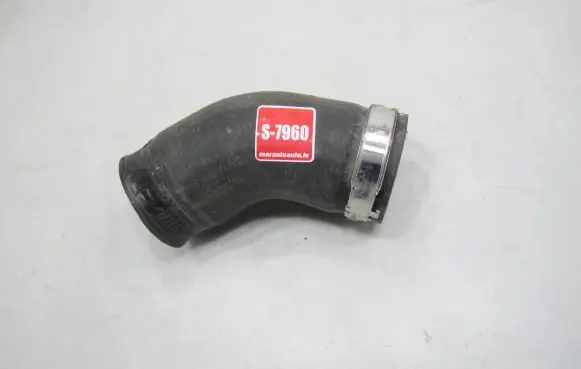 Volkswagen Golf VII Intercooler hose/pipe 04L145828D 04L145762AD
