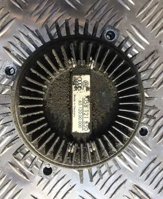 Audi A4 S4 B5 8D Viscous fan clutch 058121350