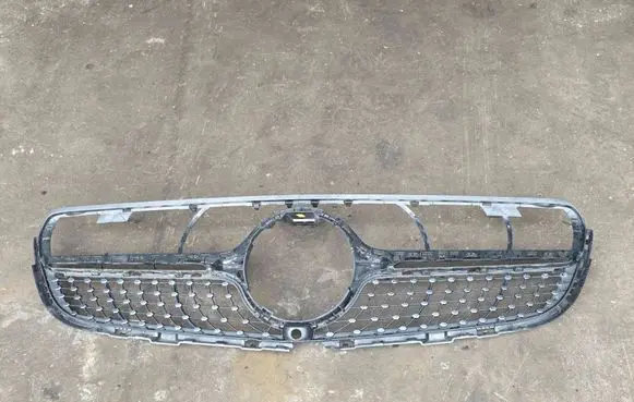 Mercedes-Benz GLC C253 Front bumper upper radiator grill A2538800000