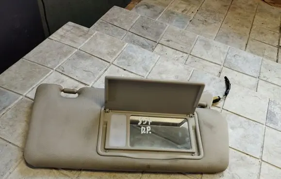 Subaru Outback Sun visor