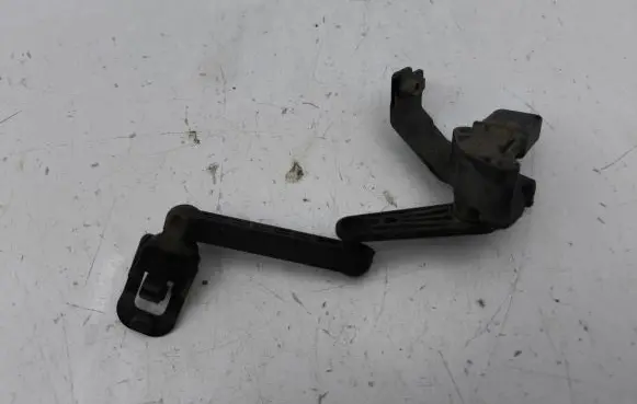 Audi A1 Headlight/headlamp level sensor 4M0907603