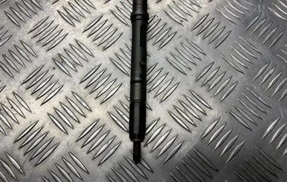 Audi A6 S6 C5 4B Fuel injector 059130201B