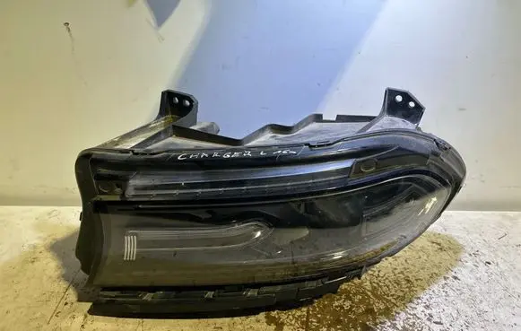 Dodge Charger Headlight/headlamp 68214399AC 042716 10871703